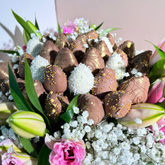 " Magic Garden" Chocolate Covered Strawberries And Flower Arrangement