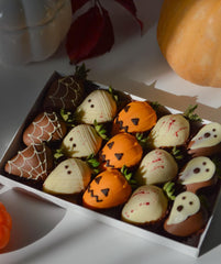 "Spooky" Box Of White And Milk Chocolate Covered Strawberries