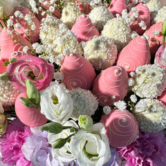 " Edem" Chocolate Covered Strawberries And Flower Arrangement